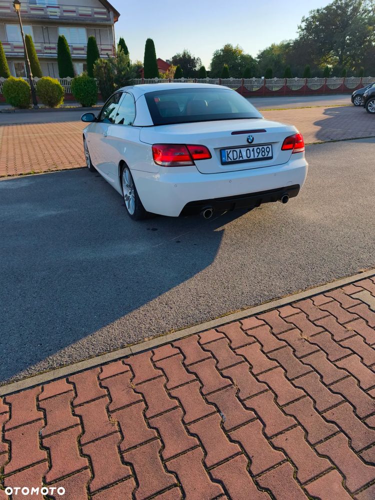 BMW Seria 3 320d DPF Cabrio - 9