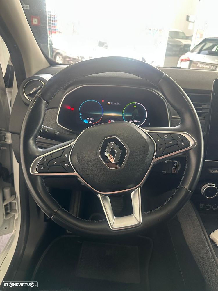 Renault Zoe - 11