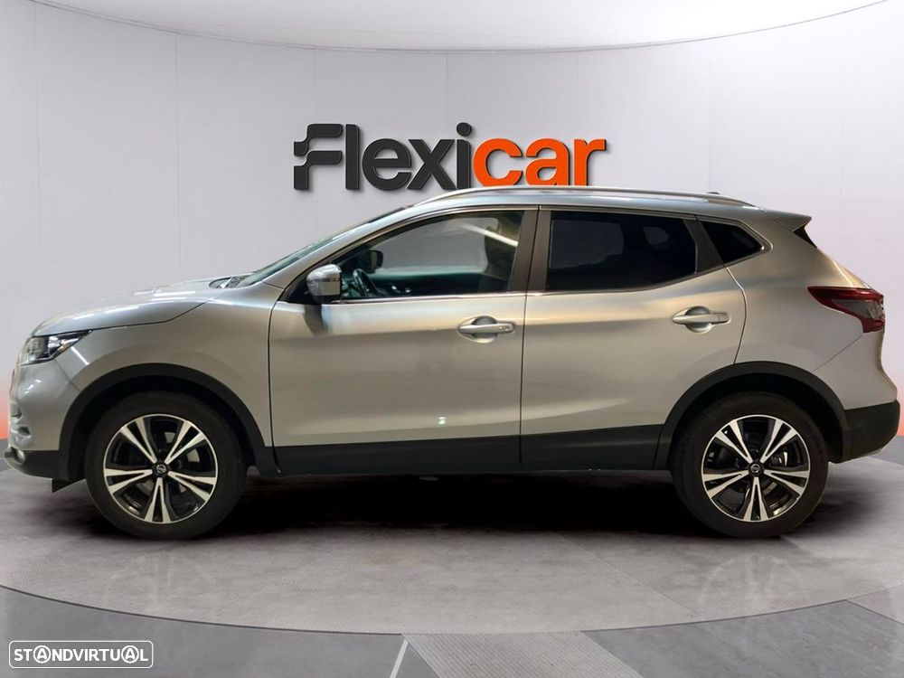 Nissan Qashqai 1.3 DIG-T N-Connecta J18 - 3