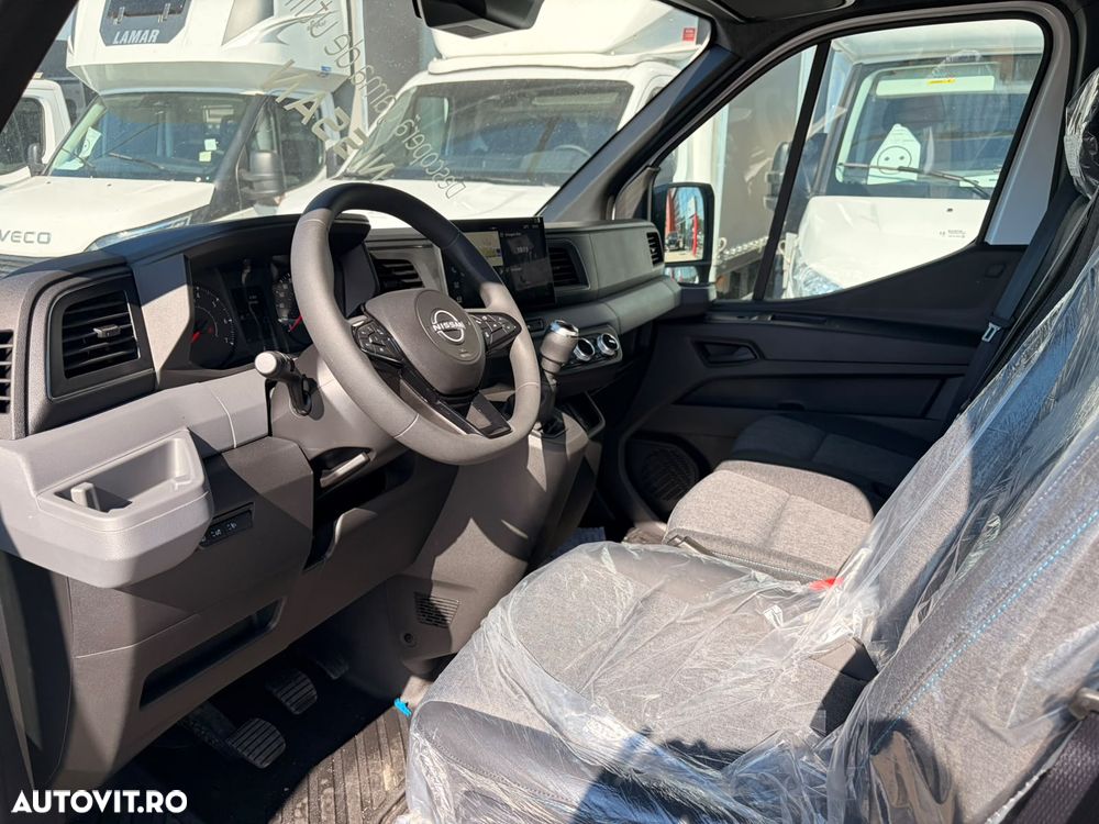 Nissan Interstar - 9