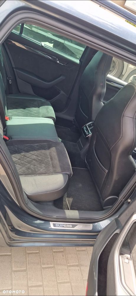 Skoda Superb 2.0 TDI 4x4 Sportline DSG - 18
