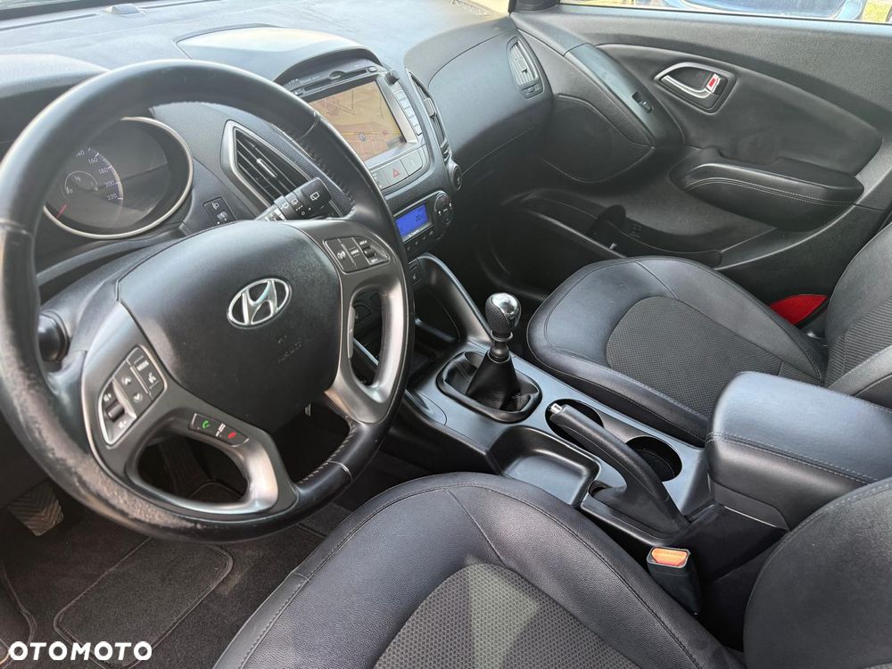 Hyundai ix35 - 11
