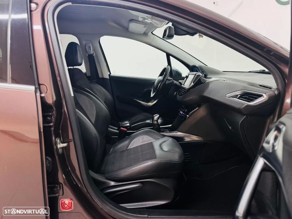 Peugeot 2008 1.6 e-HDi Allure - 53