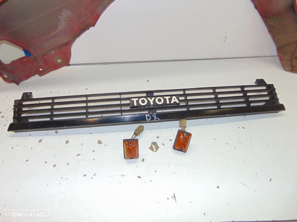 Toyota Corolla DX 3pt 85 guarda-lamas - 10