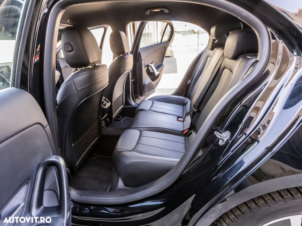 Mercedes-Benz A 250 e 8G-DCT Progressive - 15