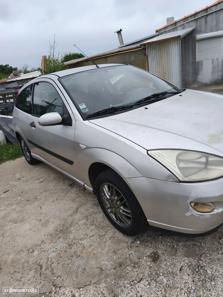 Ford Focus 1.4 Trend - 1