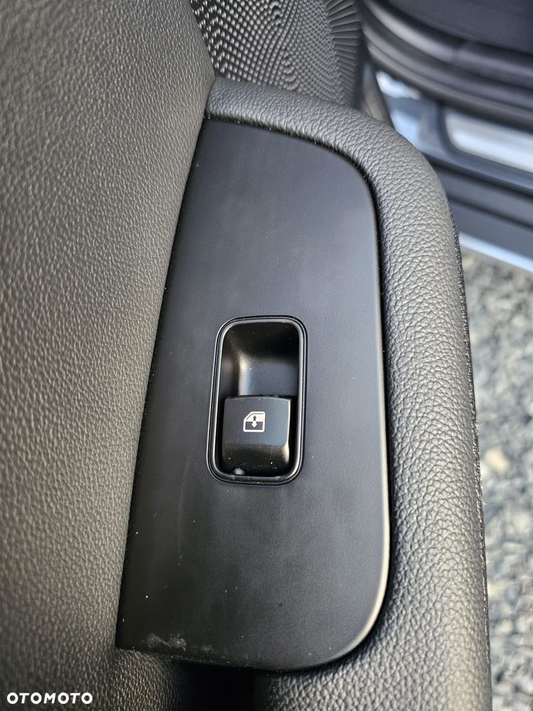 Kia XCeed 1.5 T-GDI Business Line DCT - 29