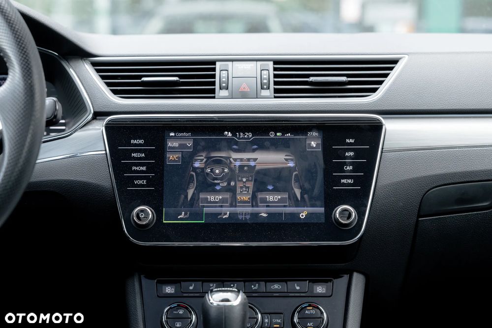 Skoda Superb 2.0 TSI 4x4 Scout DSG - 37