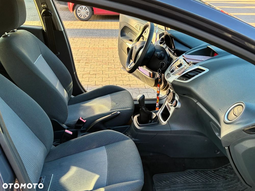 Ford Fiesta 1.25 Ambiente - 8