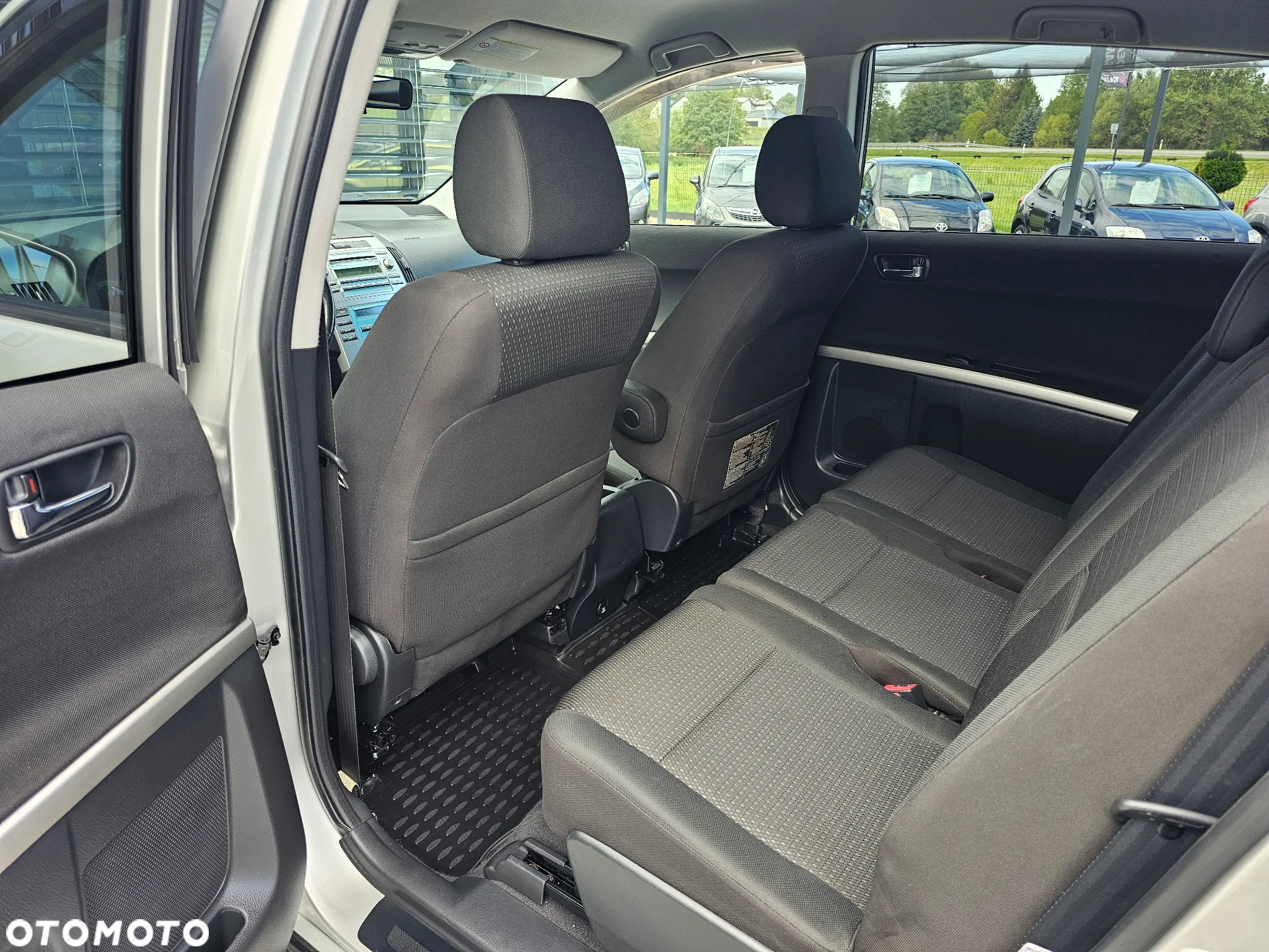 Toyota Corolla Verso 1.8 Sol - 11