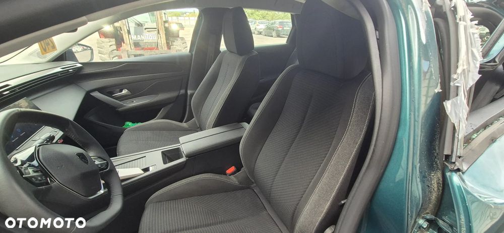 Peugeot 308 1.5 BlueHDi Allure S&S EAT8 - 20