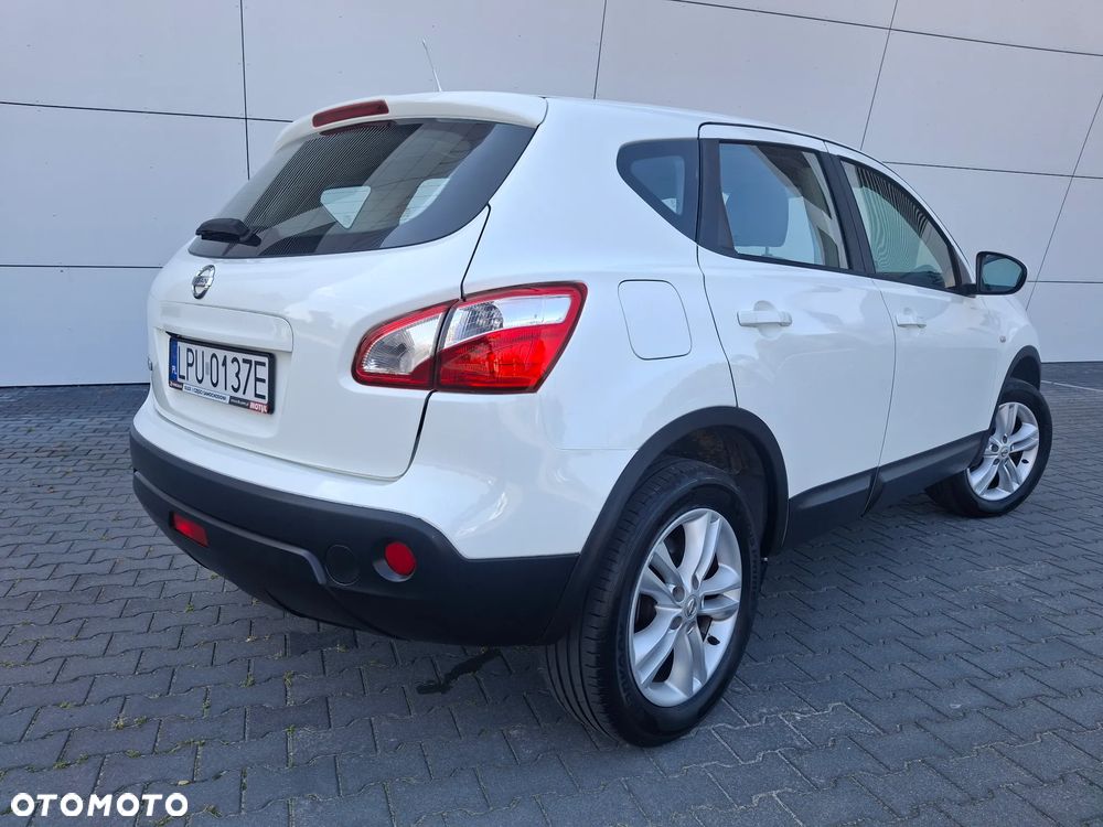 Nissan Qashqai 1.6 visia - 9
