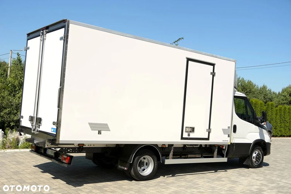 Iveco DAILY 35-180 * 3.0 Diesel 180KM * CHŁODNIA CARRIER XARIOS 500 * SUPER STAN! - 9