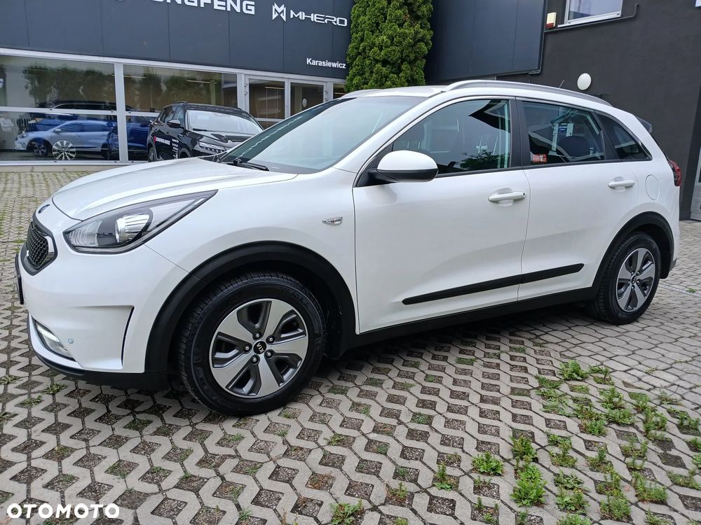 Kia Niro 1.6 GDI Hybrid M - 11