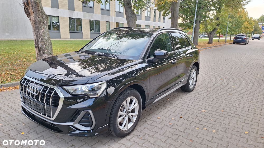 Audi Q3 45 TFSIe S tronic S line - 24