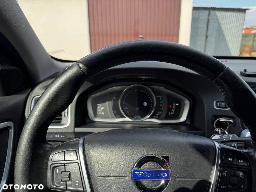 Volvo V60 D3 Drive-E Momentum - 7