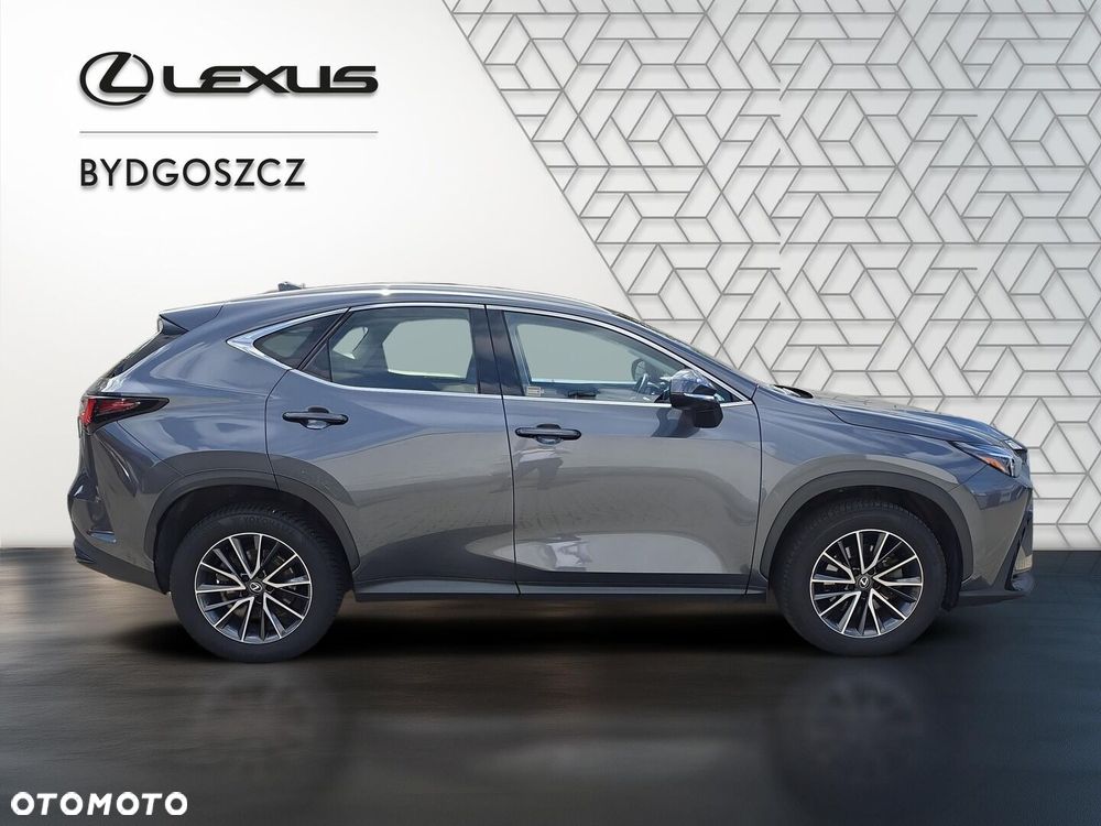 Lexus NX 350h Business AWD - 9