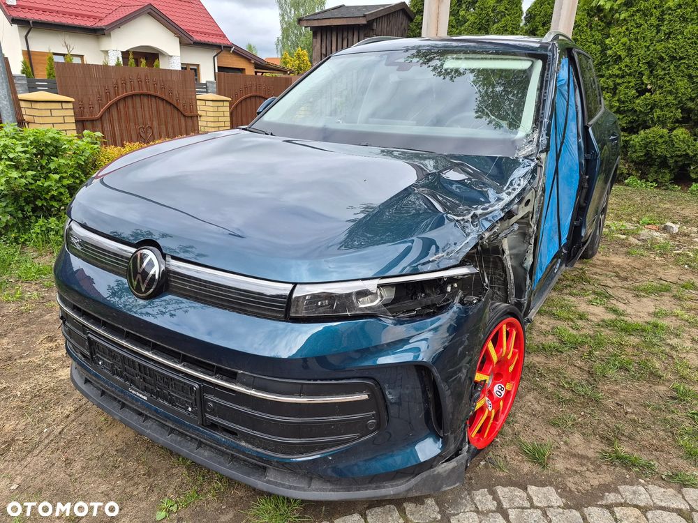 Volkswagen Tiguan 1.5 eTSI R-Line DSG - 3
