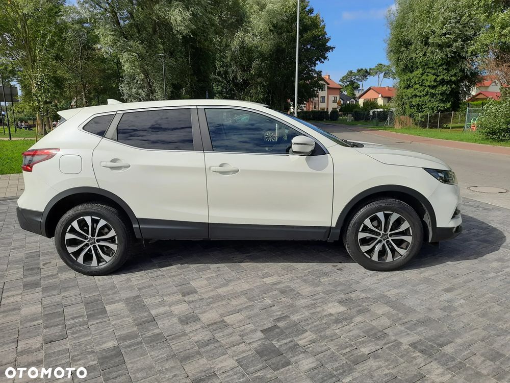 Nissan Qashqai 1.3 DIG-T N-Connecta - 3