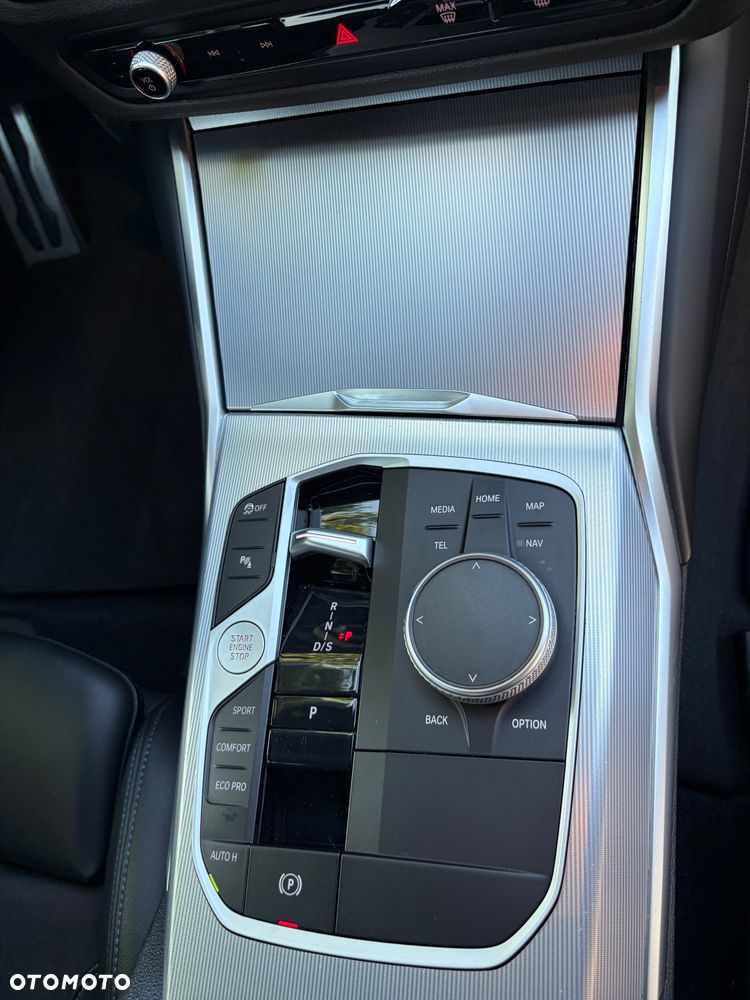 BMW Seria 3 320d xDrive mHEV M Sport sport - 26