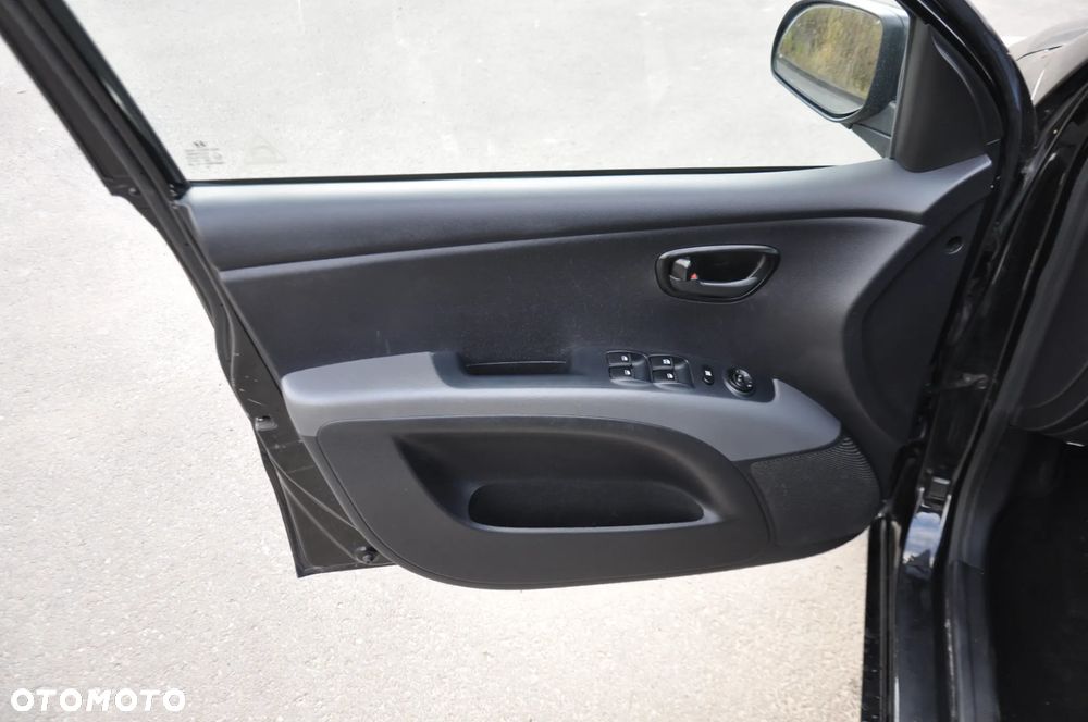 Hyundai i10 1.1 Edition 20 - 13