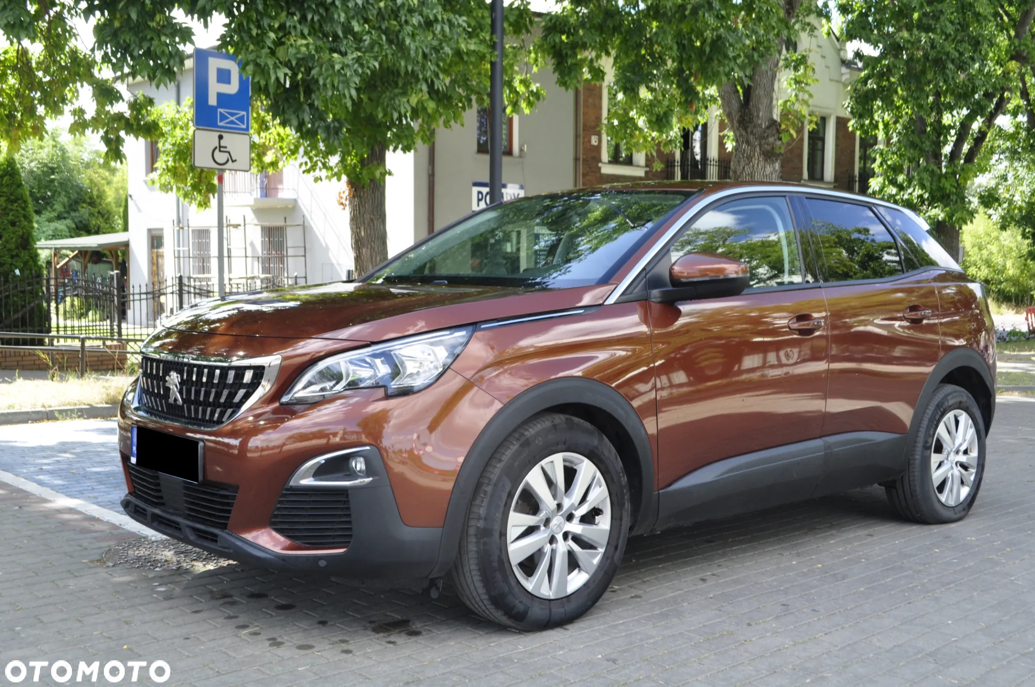 Peugeot 3008 BlueHDi 120 Stop & Start EAT6 Allure - 4
