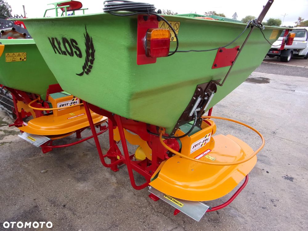 Inny Rozsiewacz nawozów i wapna, taśmowy jedno i dwu tarczowy Kłos, Motyl 300, 400, 600, 800 1000 litrów, Rozsiewacz nawozów dwutarczowy ABRA2 - MAXI, Semior, Unior, Unior2, Mini, Mini2, Rozsiewacz dwutarczowy DEX-WAL (Lift, Tornado duo Turbo), Rozsiewacz nawozów Pronar  FD1-M05 - 5