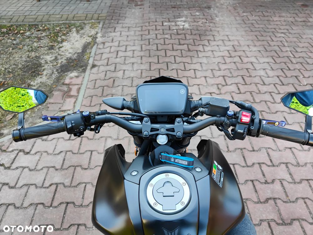 Yamaha MT - 9