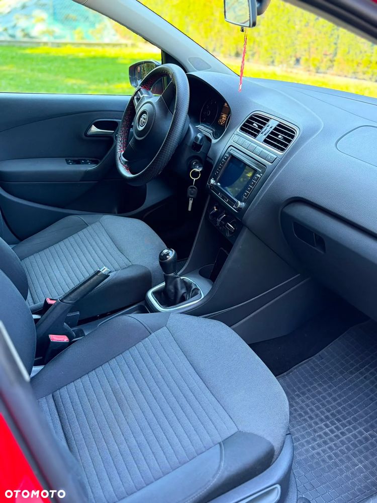 Volkswagen Polo 1.2 12V Comfortline - 12