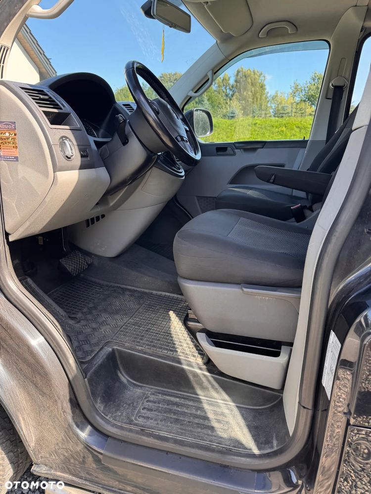 Volkswagen TRANSPORTER T5 - 11