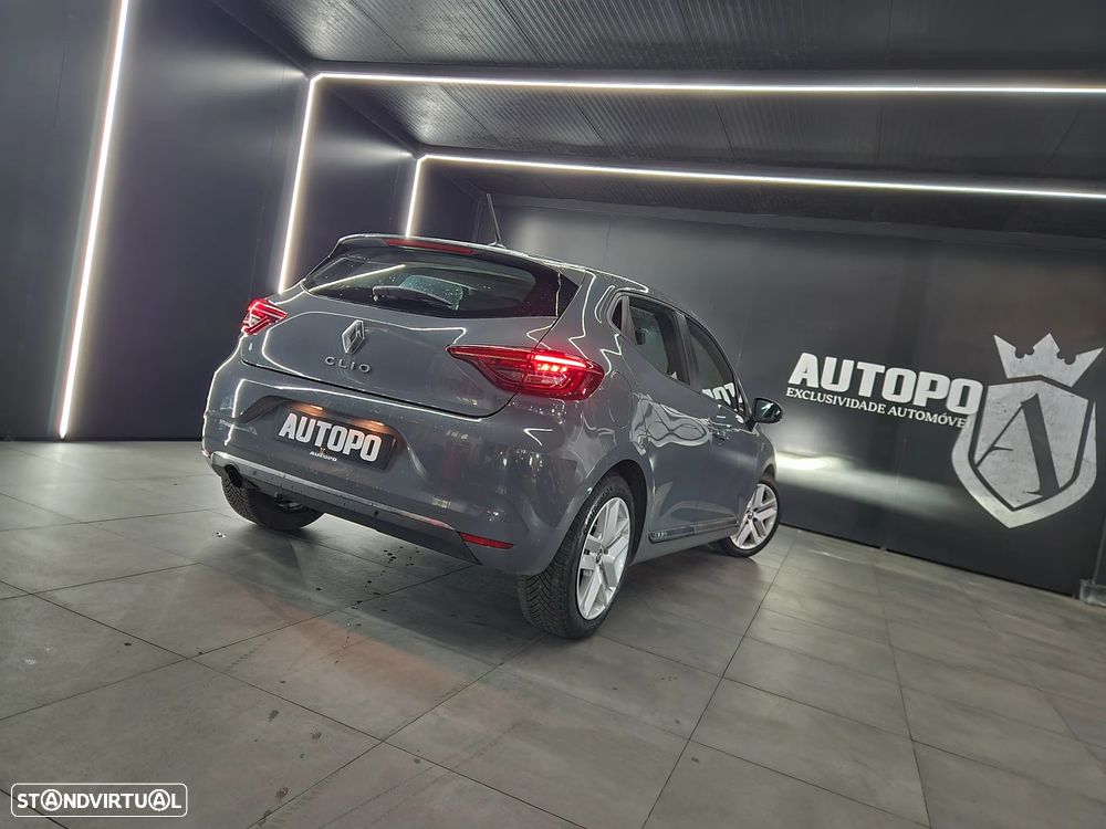Renault Clio 1.0 TCe Exclusive - 24