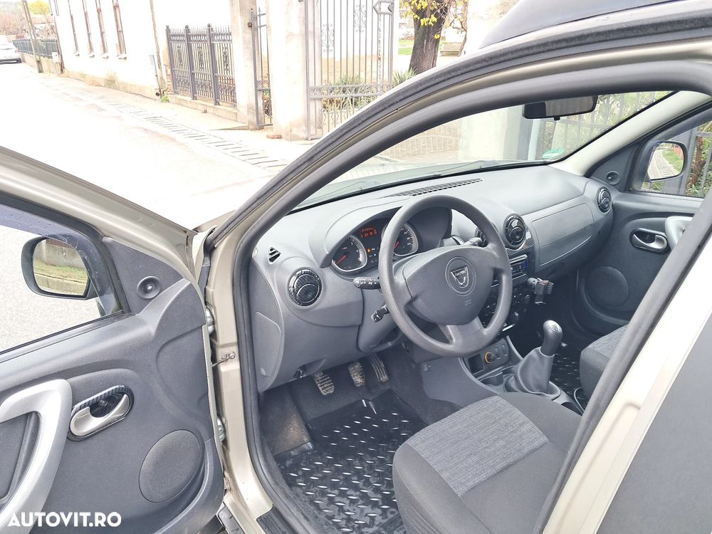 Dacia Duster 1.5 dCi 4x2 Laureate - 7