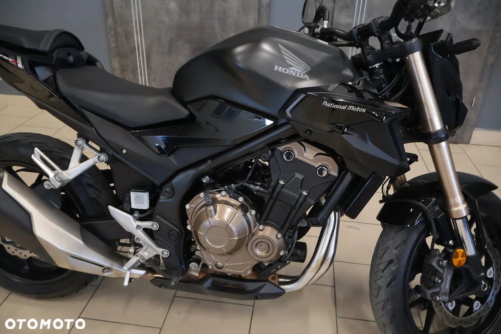 Honda CB - 4