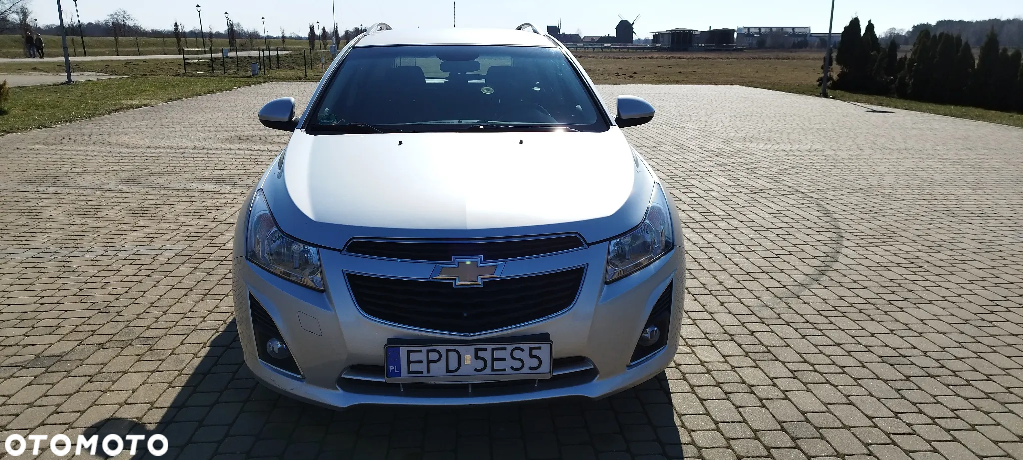 Chevrolet Cruze 1.6 LS+ - 3
