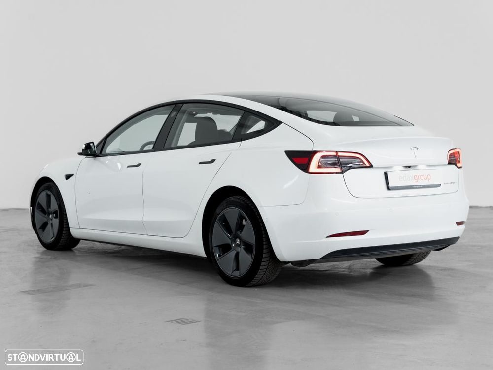 Tesla Model 3 Long-Range Dual Motor AWD - 4