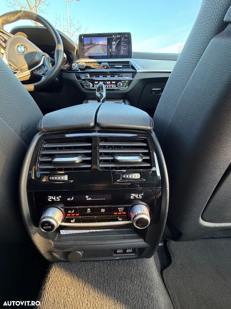 BMW Seria 5 520d AT MHEV - 35