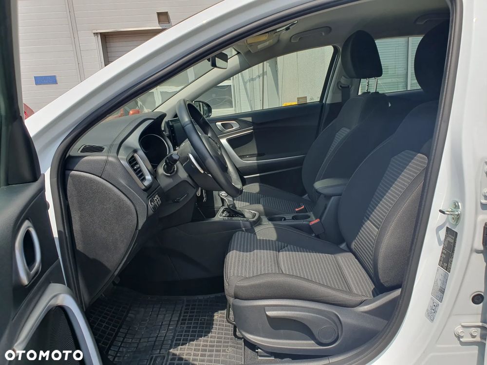 Kia Ceed 1.5 T-GDI M DCT - 27