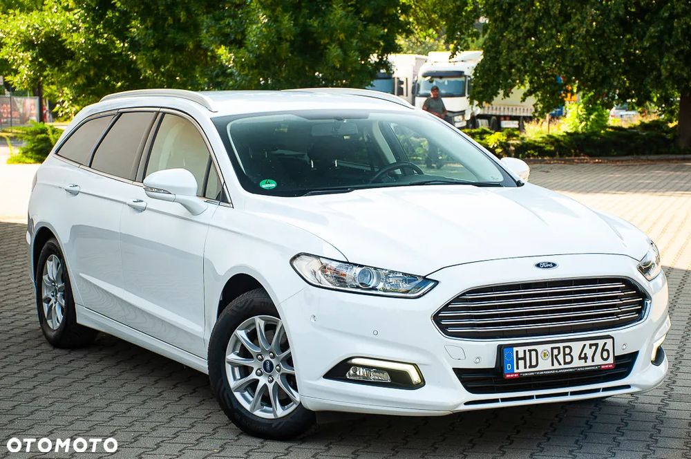 Ford Mondeo 2.0 TDCi STart-Stopp PowerShift-Aut Titanium - 5