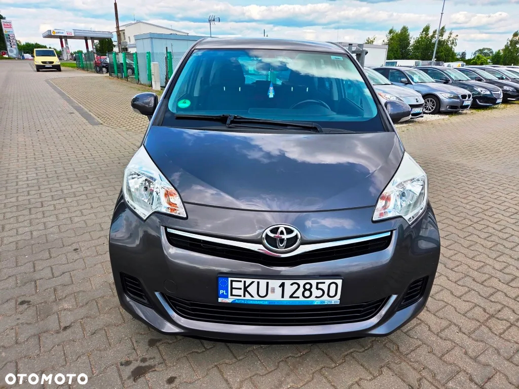 Toyota Verso S 1.33 Premium - 21