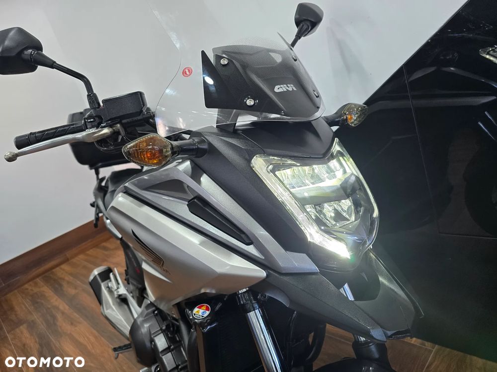 Honda NC - 25