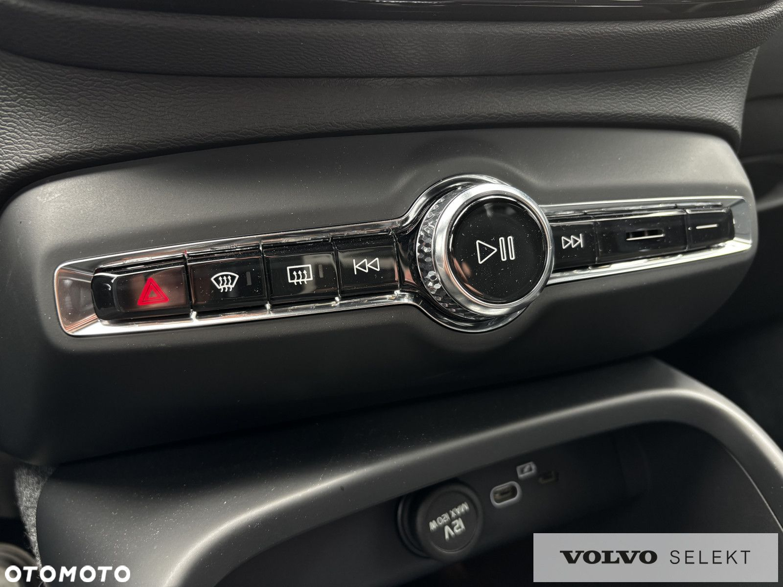 Volvo XC 40 - 15
