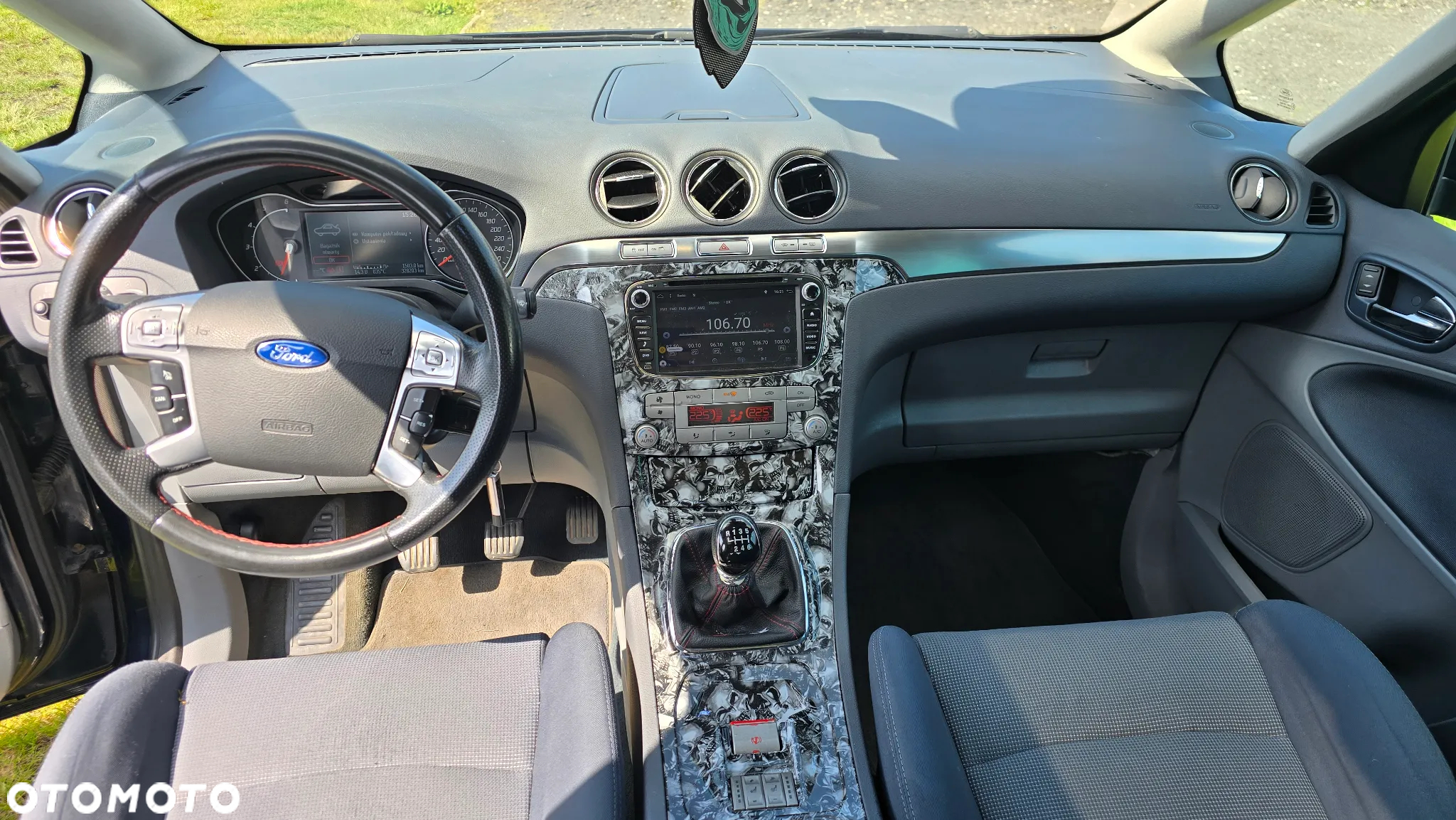 Ford S-Max 2.0 TDCi DPF Trend - 29