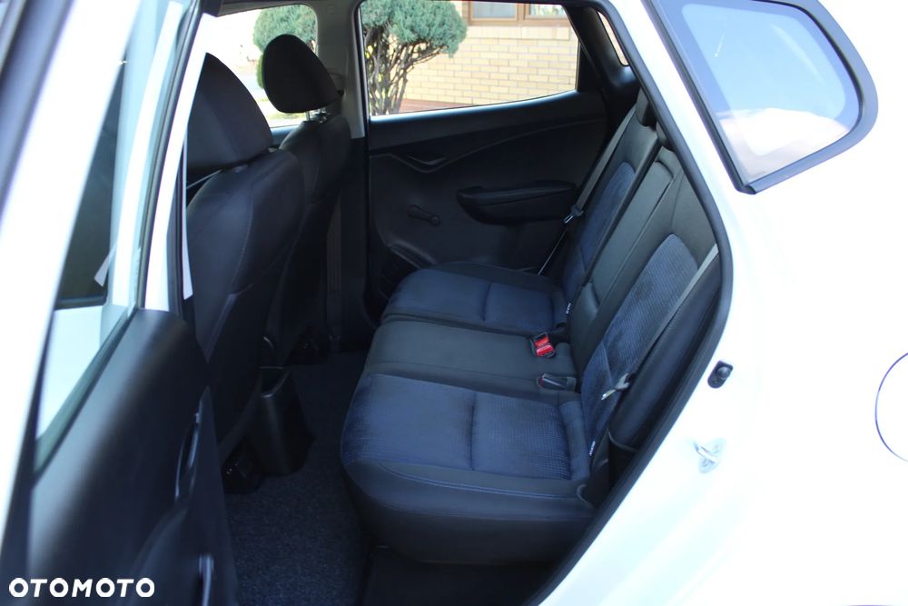 Hyundai ix20 1.6 BlueDrive Classic + - 18