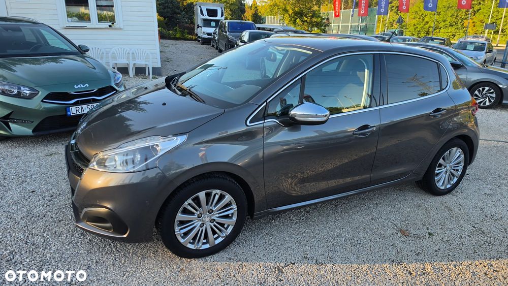 Peugeot 208 1.2 PureTech Allure S&S EAT6 - 16