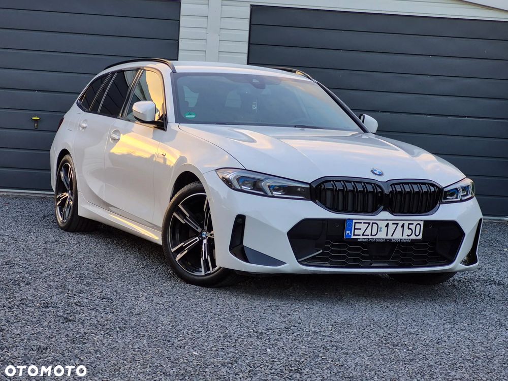 BMW Seria 3 2023 photo 2