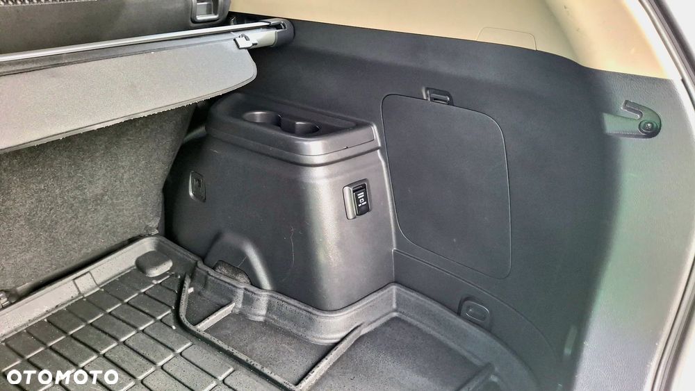 Mitsubishi Outlander 2.0 City Style 2WD - 10