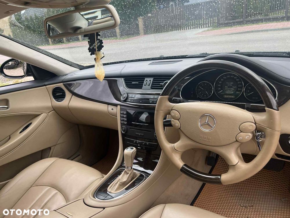 Mercedes-Benz CLS 350 - 9