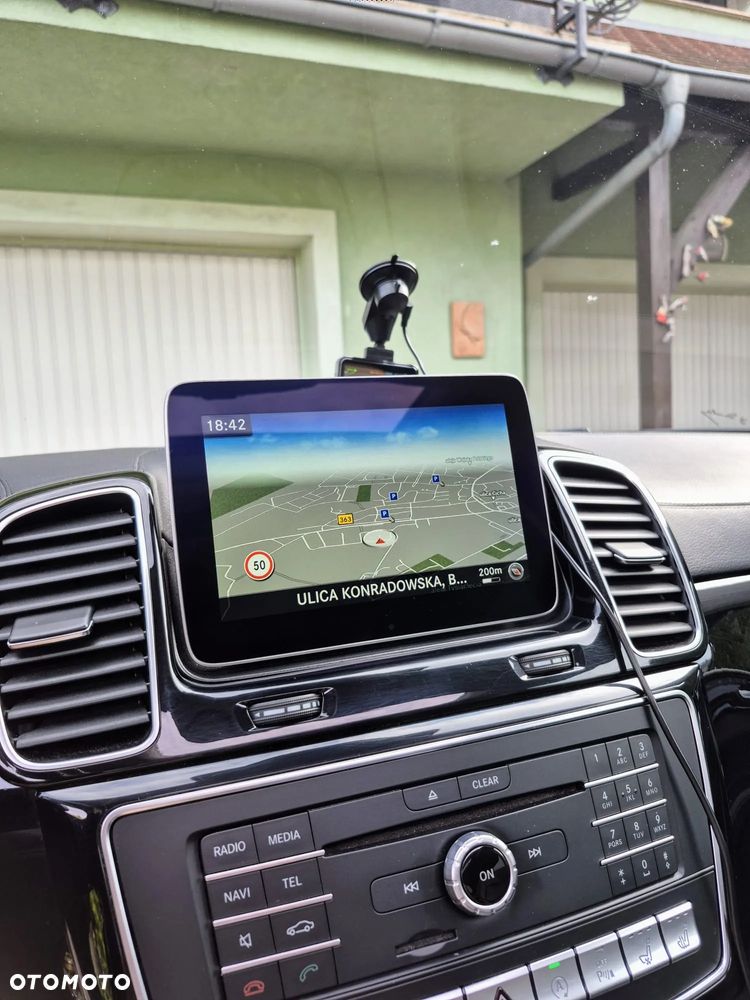 Mercedes-Benz GLE 350 d 4-Matic - 14