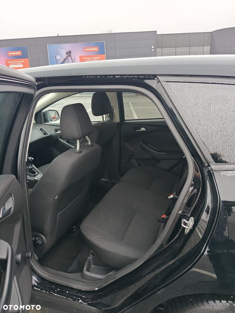 Ford Focus - 12