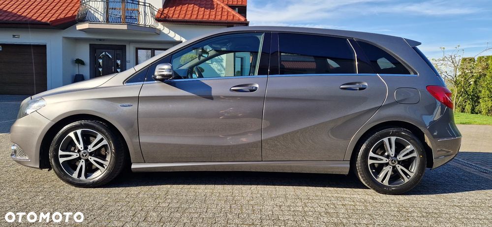 Mercedes-Benz Klasa B 180 7G-DCT Edition - 7